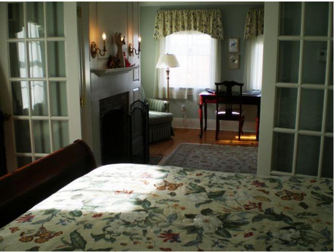 Compass Rose Inn Нюбърипорт Стая снимка